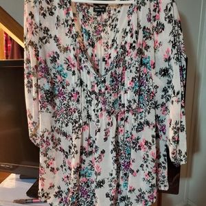 3/4 sleeve ruched blouse